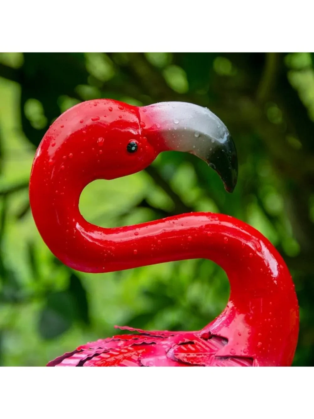 Set of 2 Metal Flamingo Garden Statues - Red Yard Art for Outdoor Décor